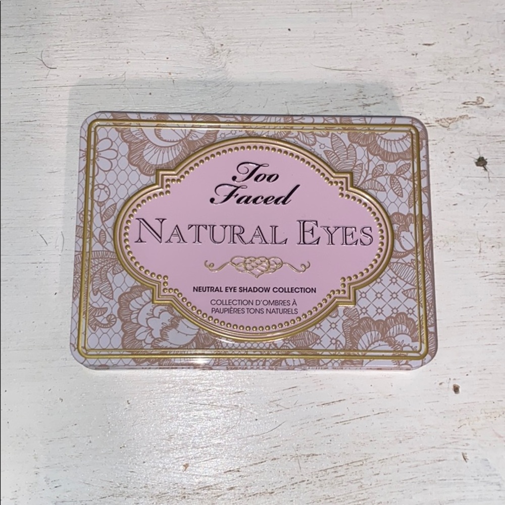 eyeshadow pallet